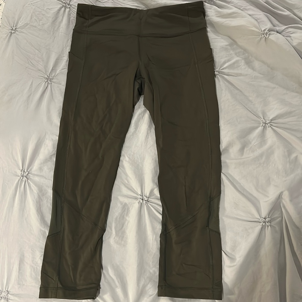 Lulu lemon midi leggings